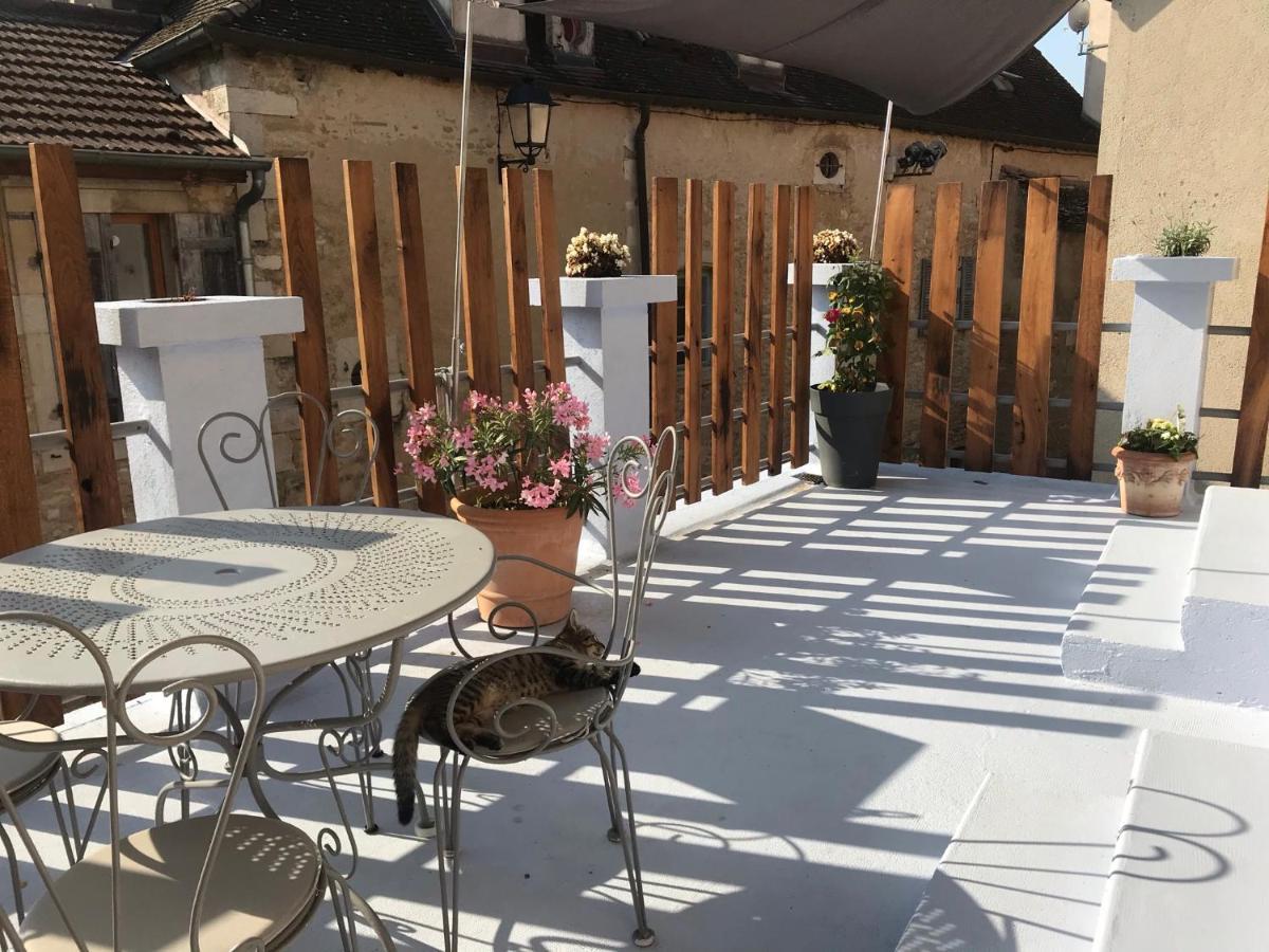 Logis Saint Vivant Volnay  Exteriör bild
